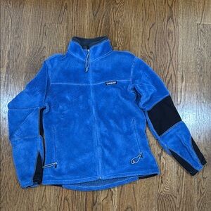 Patagonia women’s Blue Fleece Jacket